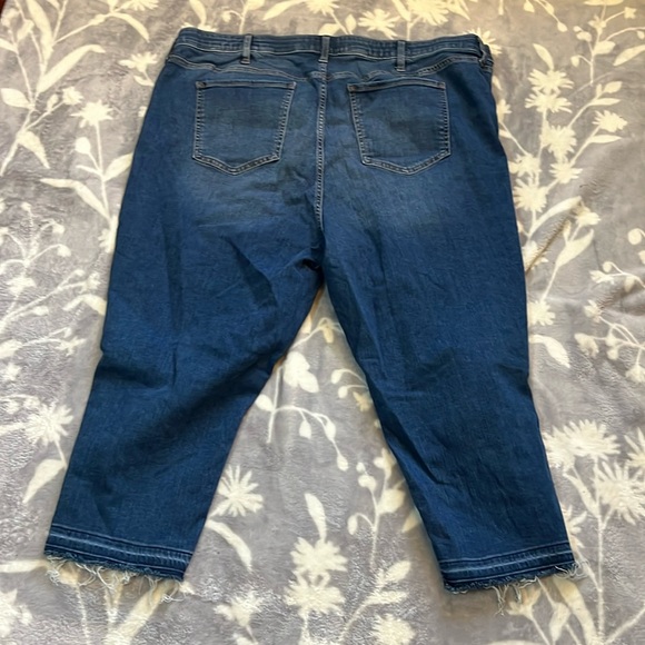 NWOT Torrid Sky High Skinny Crop-torn feel the fit” Sz Torrid Sz 26 - Picture 6 of 12